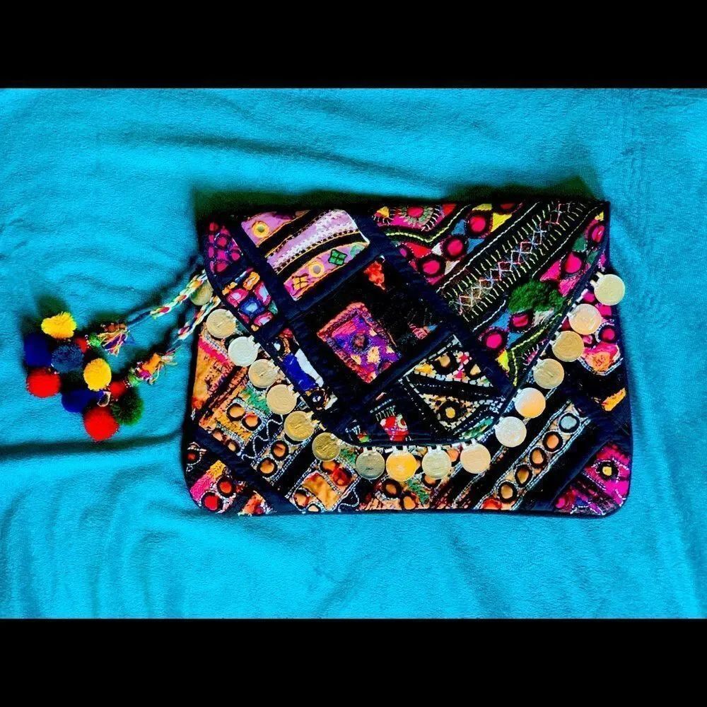 Dolce & Gabbana Very Rare Embroidered Clutch